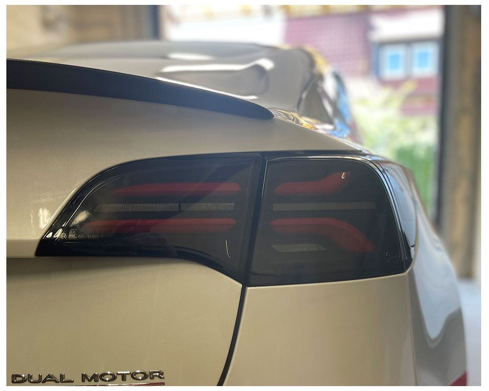 Taillights Tesla Model 3 LED Tube smoke