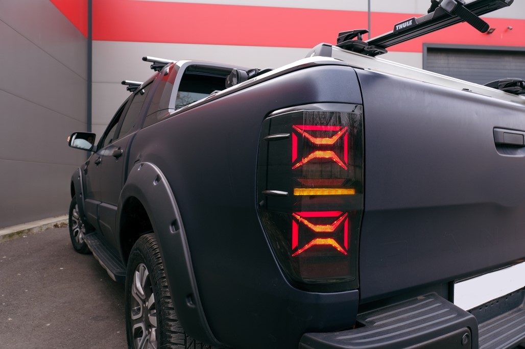 Taillights LED Ford Ranger (2012-2018) LED Dynamic Black