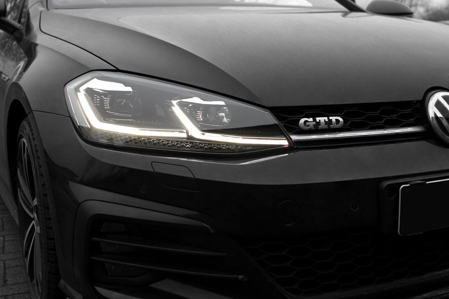 Headlights suitable for VW Golf 7.5 VII Facelift (2017-up) with Sequential Dynamic Turning Lights