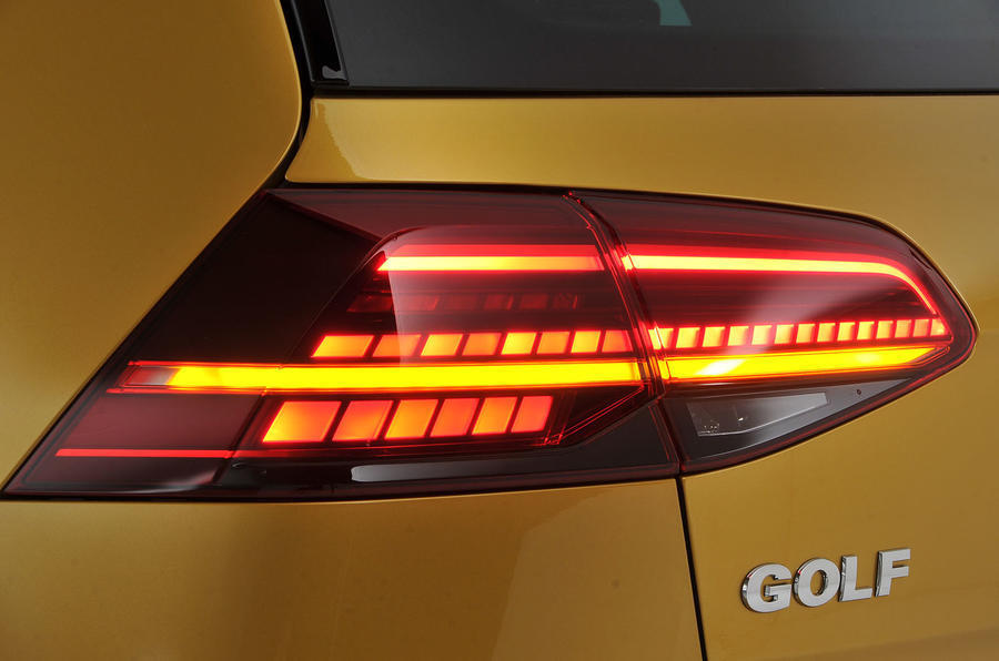 Complete kit LED taillights for VW Golf 7 with dynamic blinker